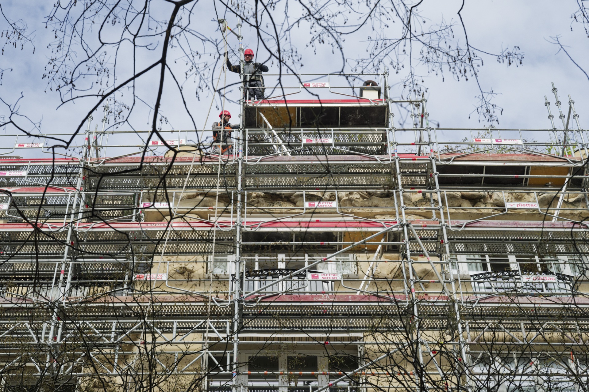 Ouvriers travaux Paris 16e